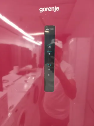 ◇Nevera roja Gorenje 185.centímetros◇