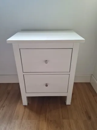 Mesita de noche IKEA Hemnes blanca