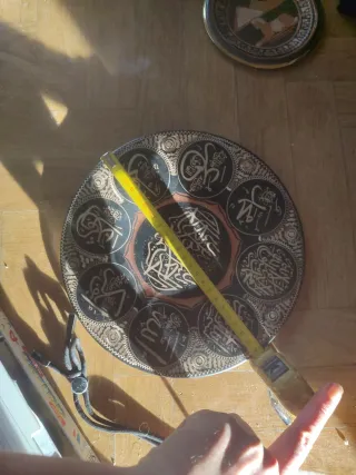 Plato decorativo caligrafía árabe