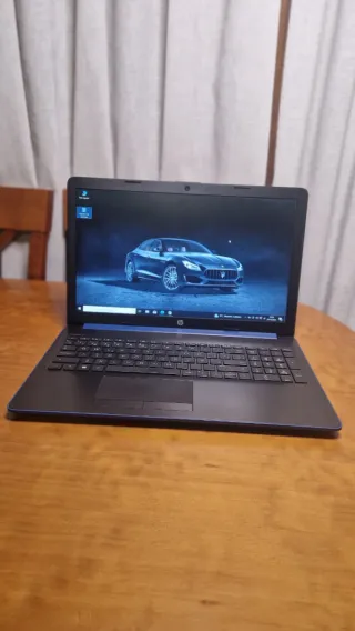 Portátil HP Negro y Azul