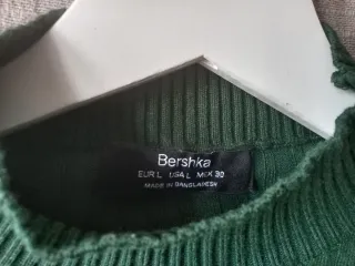 Jersey Bershka verde elástico talla L