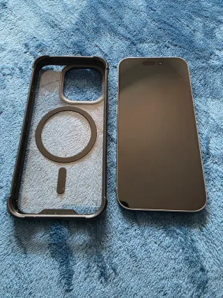 iPhone 15 Pro Max en color Blanco Titanio de 256 G