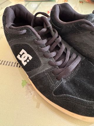 Zapatillas DC Shoes Negras Talla 42 Nuevas