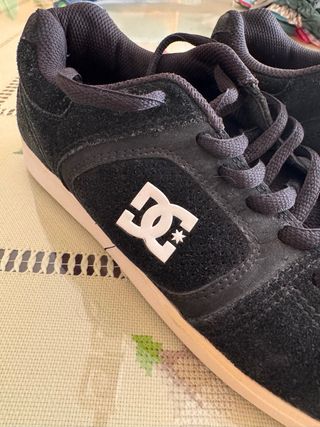 Zapatillas DC Shoes Negras Talla 42 Nuevas
