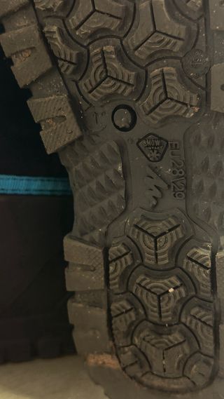 Lote ropa y botas de nieve niño Decathlon