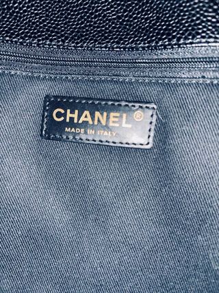 Borsa Chanel Pelle Nera Dettagli Oro