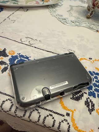 New Nintendo 3DS XL Negra 64GB