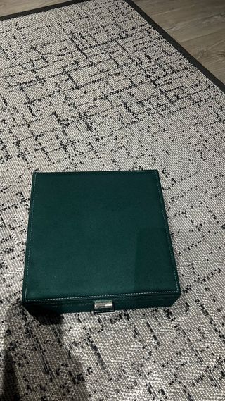 Joyero organizador de terciopelo verde