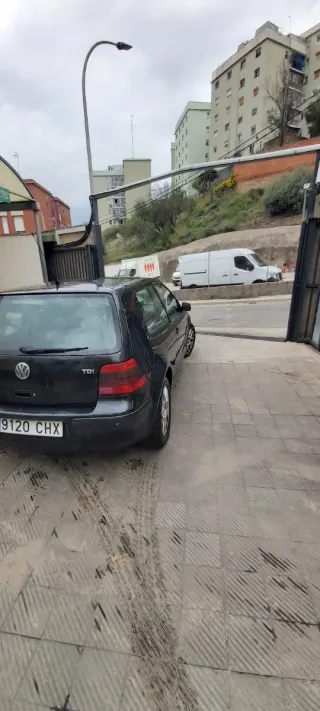 Volkswagen Golf 2004