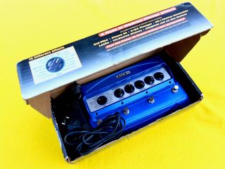 Line 6 MM4 Modulation Modeler pedale chitarra