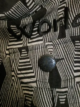 Saia Desigual Preta e Branca