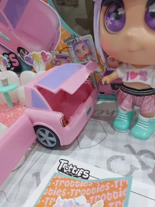 Trotties Coche y Muñeca