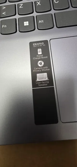 Portátil Lenovo i5 1340H Gris/Plata