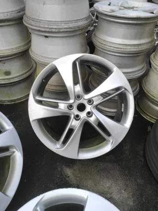 Llantas 20 Opel Astra Gtc J 5x115 Buje 70.2