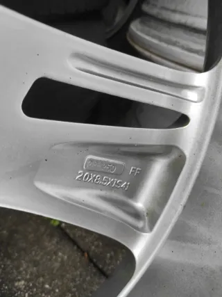 Llantas 20 Opel Astra Gtc J 5x115 Buje 70.2