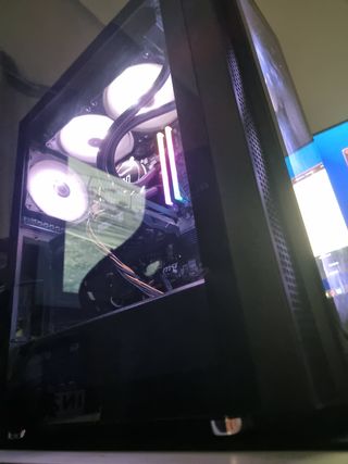 Pc gaming  RTX 4060, Ryzen 7 5800X, 32gb Ram