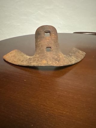 Herramienta agrícola antigua