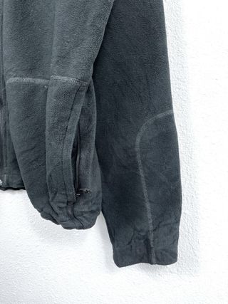 Forro Polar Columbia Negro Cálido Retro Bordado