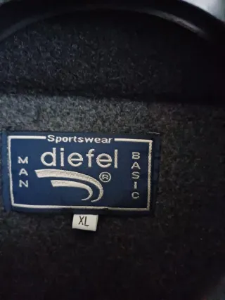 Cazadora de paño gris