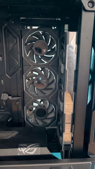 Gabinete Asus ROG Hyperion