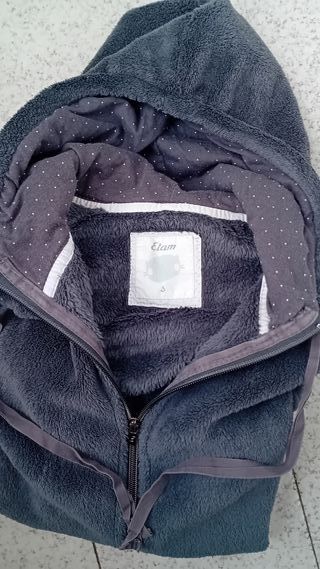 Sudadera Etam gris peluda con capucha