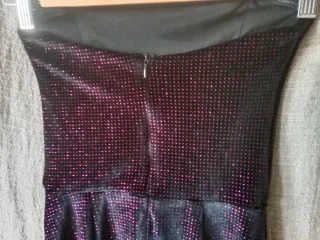 Vestido fiesta Bershka XS negro purpurina rosa