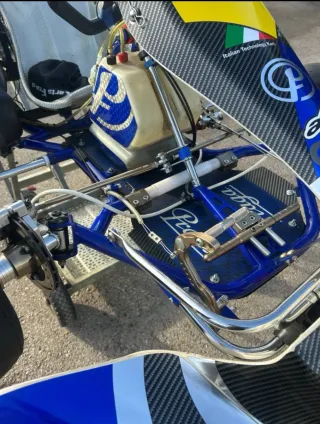 Kart Praga DD2 2021 precintado