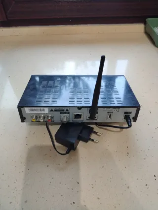 Receptor Satélite Fonestar RDS-585WHD