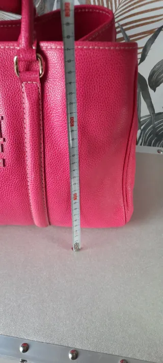 Bolso Carolina Herrera fucsia