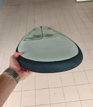 Tabla de surf para principiantes e intermedios