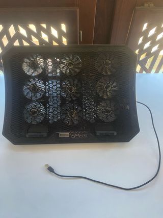 Base Refrigeradora Portátil USB