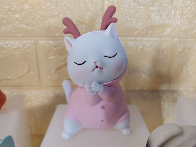 Pequeño zoo de figuritas de cerámica (1)