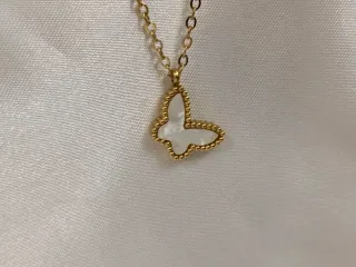 Collar acero mariposa acero oro bañado 18K