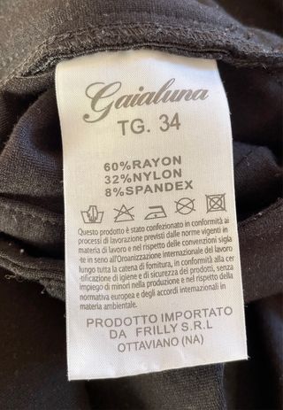 Pantaloni neri eleganti con riga stile ufficio