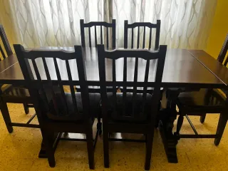 Mesa comedor clásica de madera maciza + 6 sillas