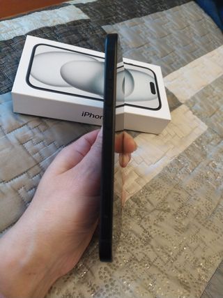 iPhone 15 batería 100%