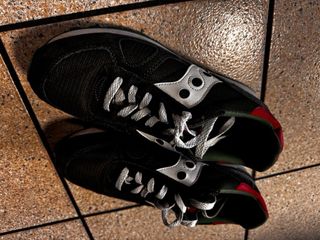 Scarpe Saucony nere e verdi