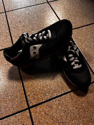 Scarpe Saucony nere e verdi