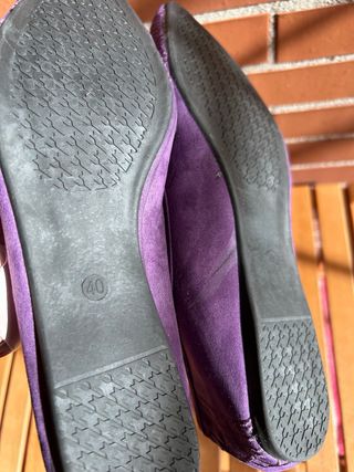 Zapatos planos morados NATURA talla 40