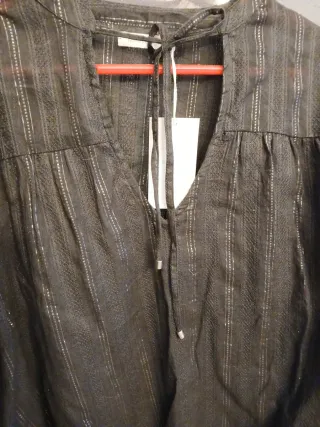 Camisa negra manga larga transparente