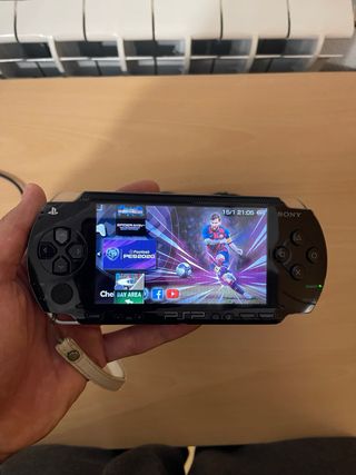 PSP Negra 64GB + Funda + Cable Cargador y PC