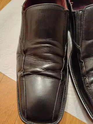 Zapatos de piel negros