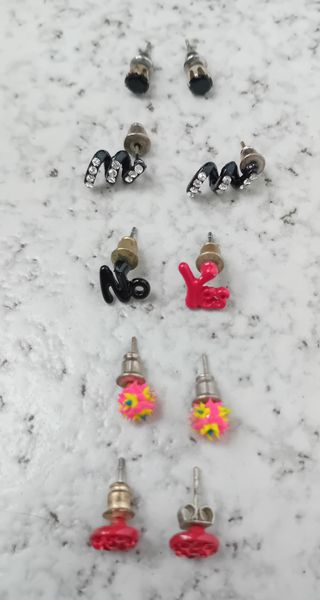 5 Pares Pendientes Varios