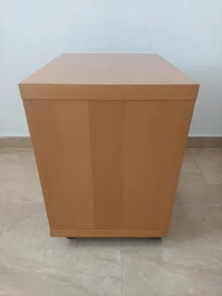 Mesita auxiliar Ikea con ruedas