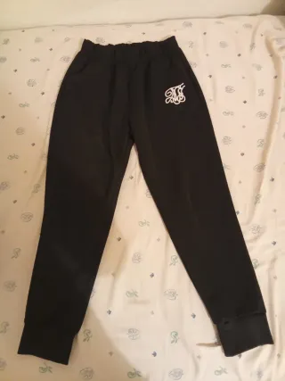 Chándal negro con logo