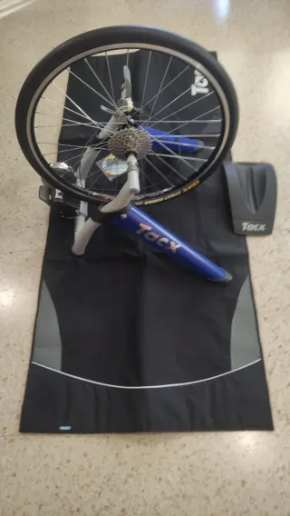 Rodillo Tacx Satori + Rueda 26' Shimano 9v