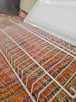 Escurreplatos y escurridor vasos con bandeja