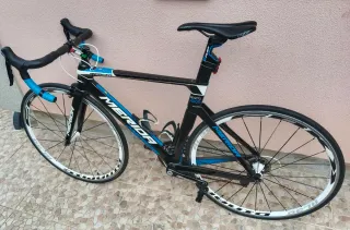 BICI FIBRA DE CARBONO MERIDA REACTO 4000 A 740 EUR