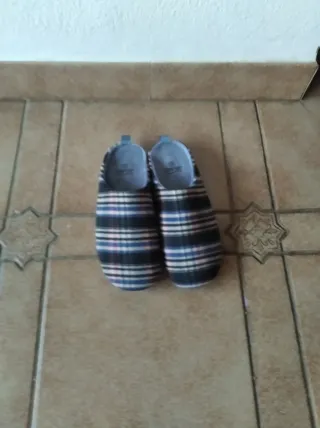 Zapatillas talla 43 a estrenar