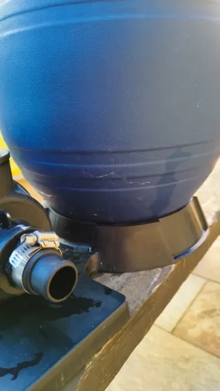 Depuradora de piscina con manguera